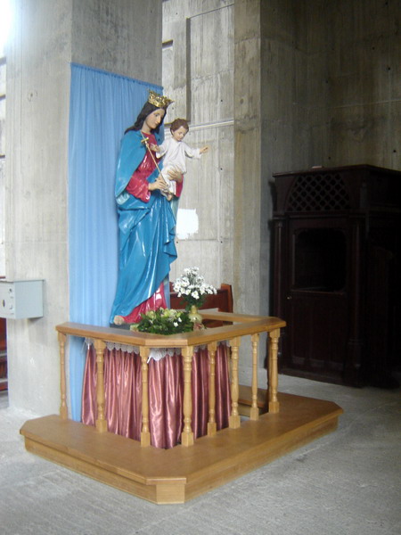 Franziskanerkirche Mostar - Bänke