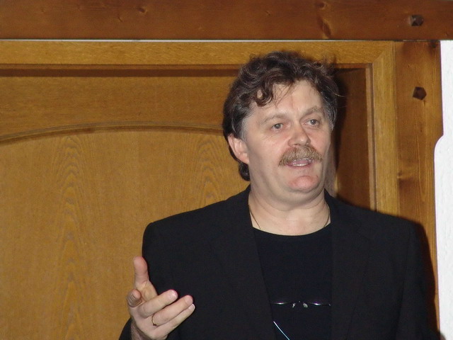 4. Generalversammlung Februar 2007 - WERKE statt WORTE
