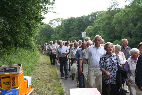 07-06-03 - Marterl Schonungen Gottesdienst