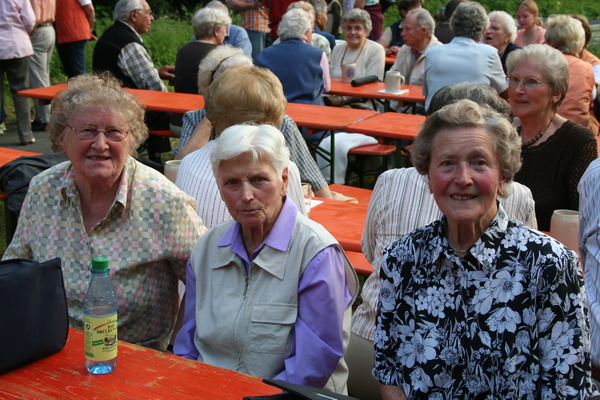07-06-03 - Marterl Schonungen Gottesdienst